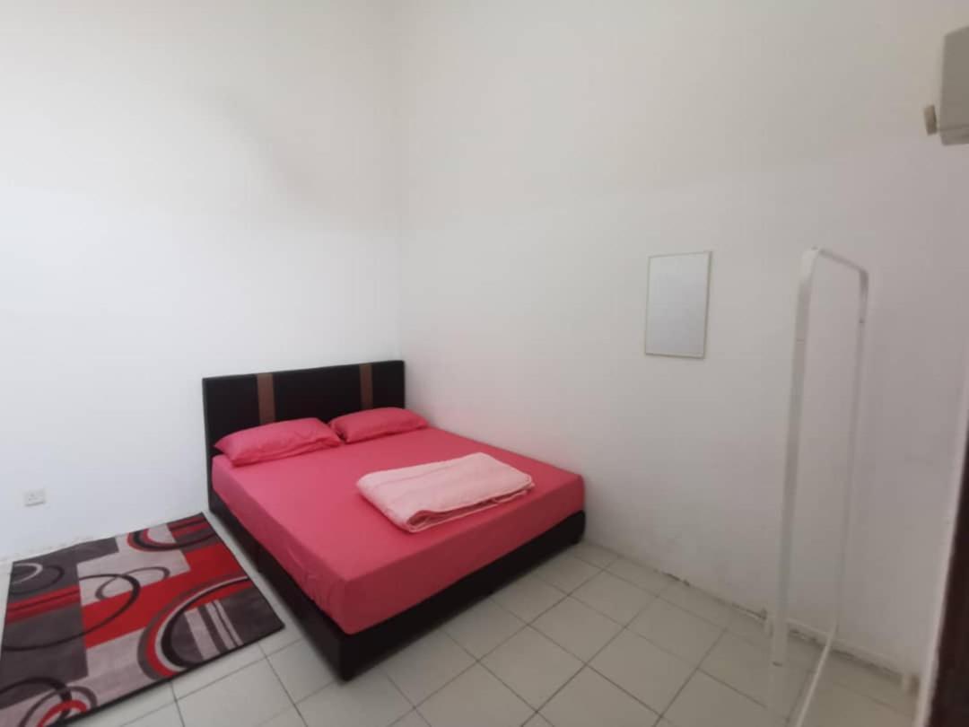 As'Cattleya Homestay Сепанг Екстериор снимка