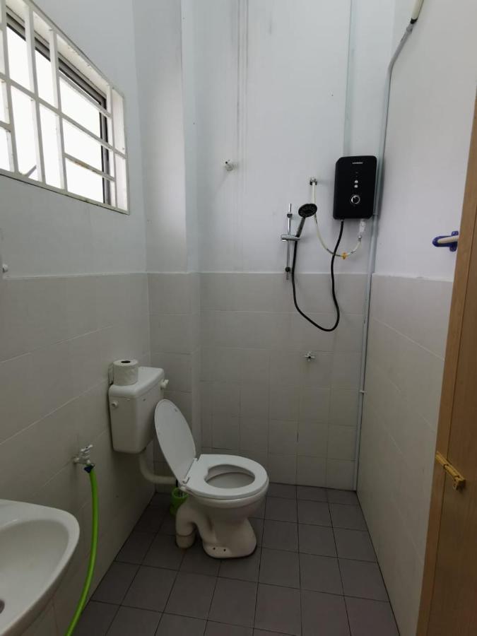 As'Cattleya Homestay Сепанг Екстериор снимка